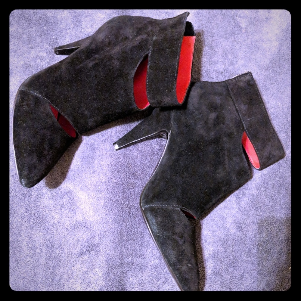 Charles Jourdan Paris heels